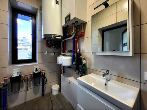 дом по адресу мас.Благодатний, 7а