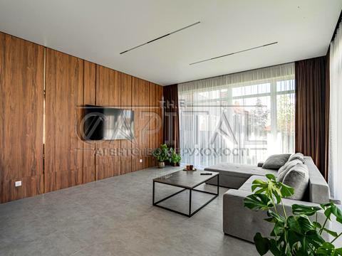 будинок за адресою Молодіжна вул.