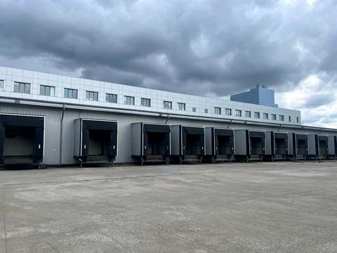 комерційна за адресою Паркова вул., 1