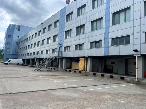 комерційна за адресою Паркова вул., 1