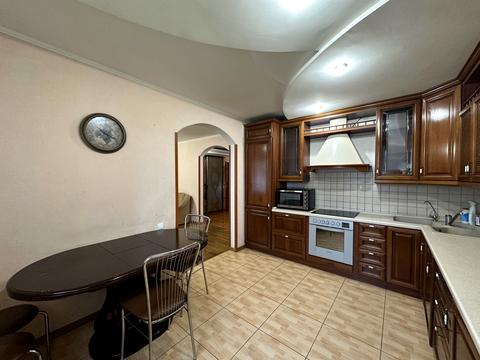 квартира по адресу Анны Ахматовой ул., 43