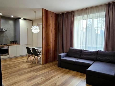 квартира за адресою Левка Лук'яненка вул. (Василя Жуковського), 16