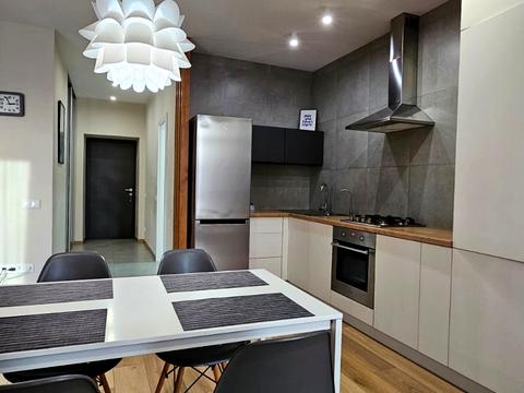 квартира за адресою Левка Лук'яненка вул. (Василя Жуковського), 16