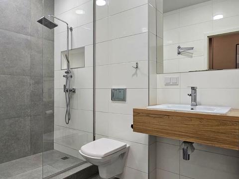 квартира за адресою Левка Лук'яненка вул. (Василя Жуковського), 16