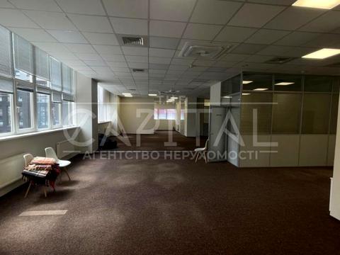 комерційна за адресою Кирилівська вул. (Фрунзе), 39