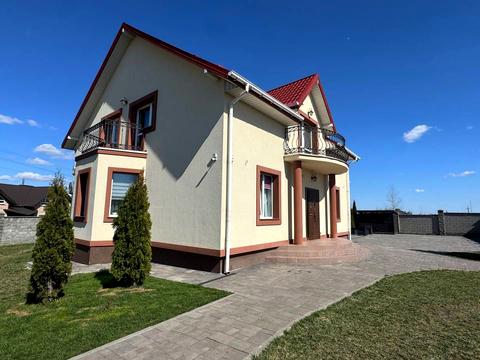 будинок за адресою центральна