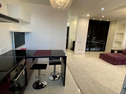 квартира за адресою Олега Мудрака вул. (Генерала Наумова), 66