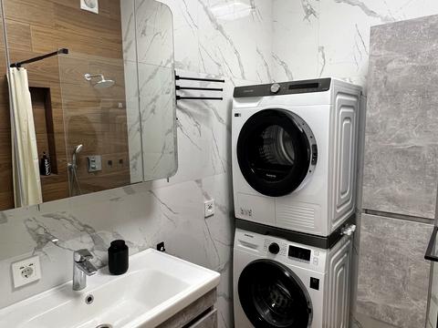 квартира за адресою Університетська вул., 17-А