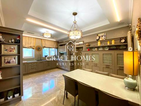 будинок за адресою Кочубинського