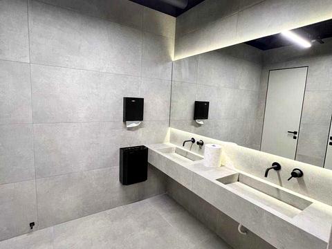 комерційна за адресою Красилівська вул., 9