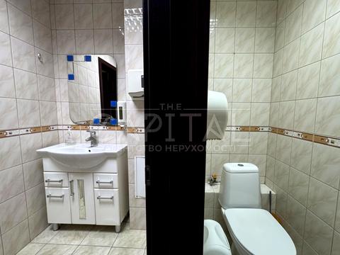 комерційна за адресою Оболонська набережна вул., 15