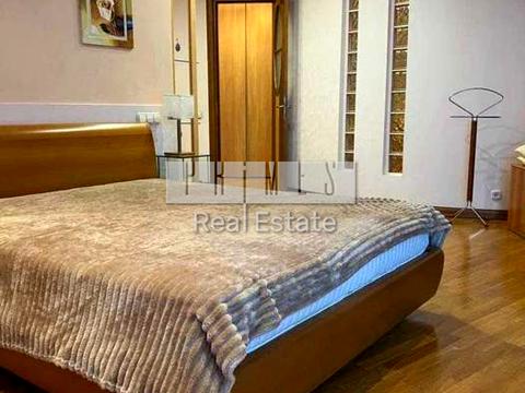 будинок за адресою Івана Франка вул.