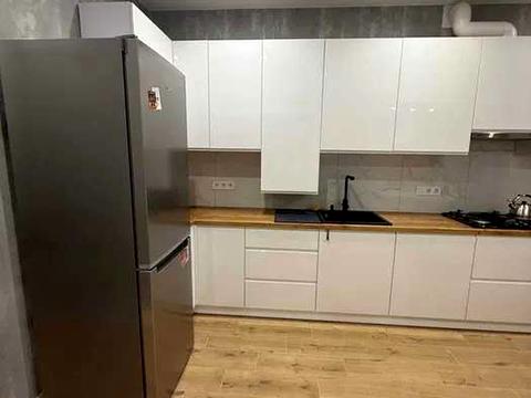 квартира за адресою Сімейна вул., 3