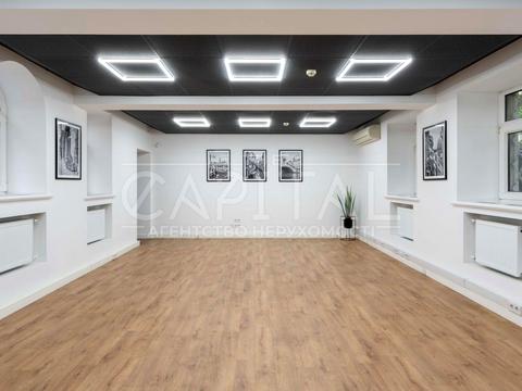 комерційна за адресою Івана Франка вул., 29