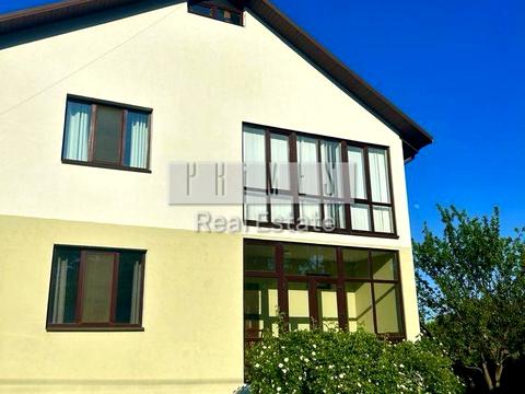 будинок за адресою Івана Франка вул.