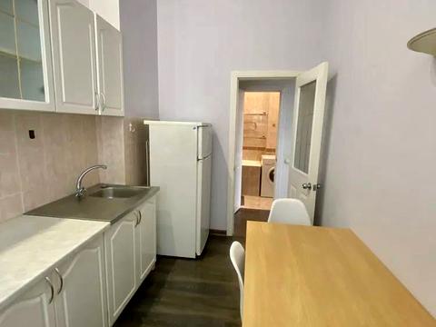 квартира за адресою Михайлівський пров., 9-А