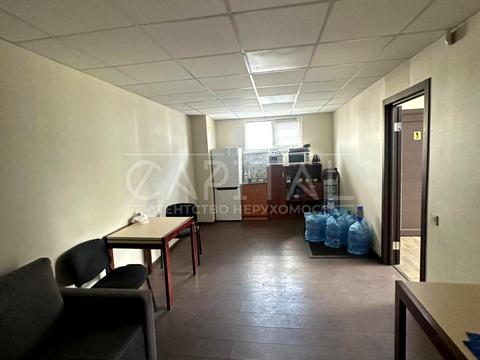 комерційна за адресою Вереснева вул., 3