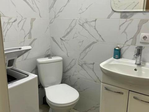 квартира за адресою Академіка Шалімова вул., 70/2