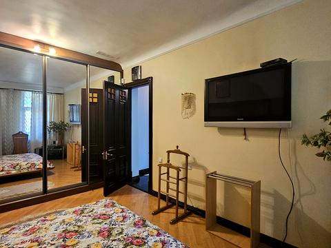 квартира по адресу Дмитрия Яворницкого просп. (Карла Маркса), 96