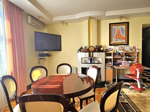 квартира по адресу Дмитрия Яворницкого просп. (Карла Маркса), 96