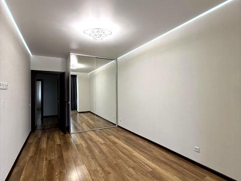 квартира по адресу Героев Небесной Сотни просп., 28