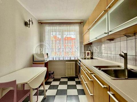 квартира за адресою Київ, Золотоустівська вул., 48/5