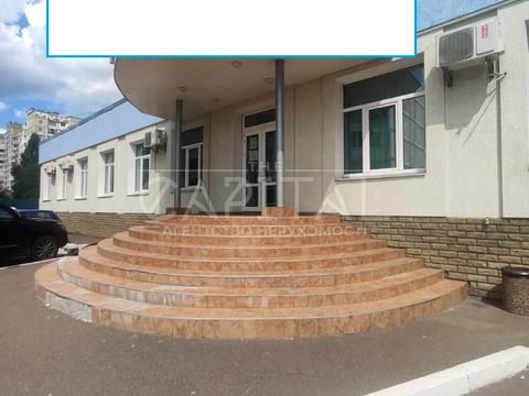 комерційна за адресою Рональда Рейгана вул., 40