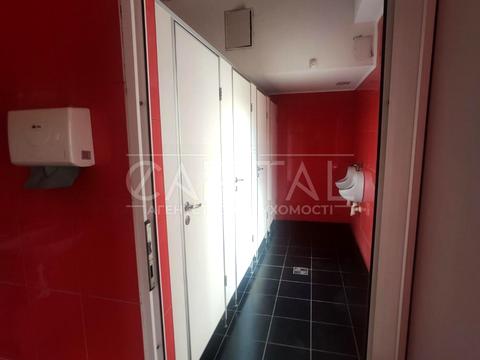 комерційна за адресою Рональда Рейгана вул., 40