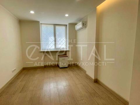 комерційна за адресою Печенізька вул., 16