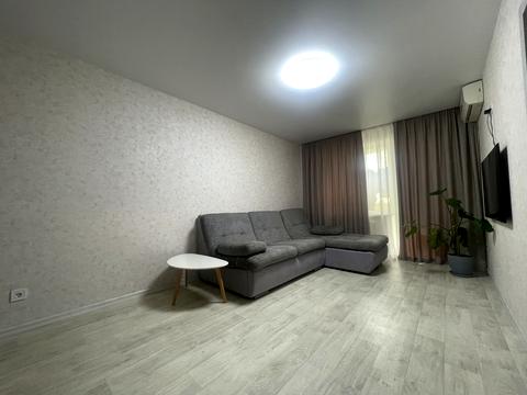 квартира за адресою Осіння вул., 13