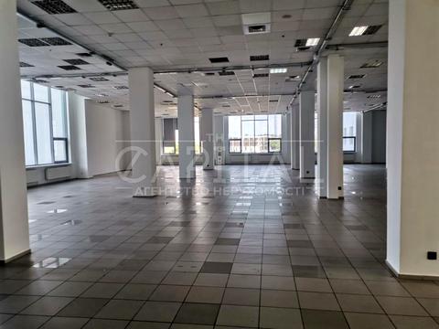 коммерческая по адресу Степана Бандеры просп. (Московський), 16б