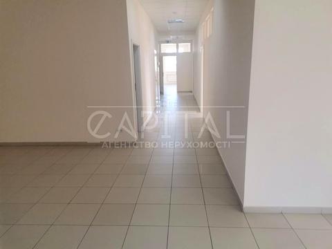 коммерческая по адресу Степана Бандеры просп. (Московський), 16б