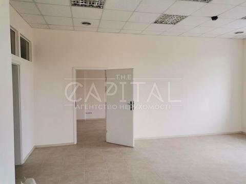 коммерческая по адресу Степана Бандеры просп. (Московський), 16б