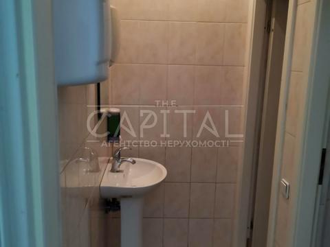 коммерческая по адресу Степана Бандеры просп. (Московський), 16б