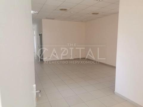 коммерческая по адресу Степана Бандеры просп. (Московський), 16б