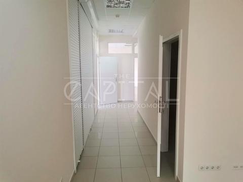 коммерческая по адресу Степана Бандеры просп. (Московський), 16б