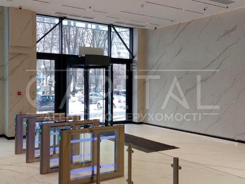 комерційна за адресою Сім'ї Бродських вул. (Смоленська), 31-33