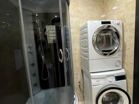 квартира по адресу Володимирська ул., 1