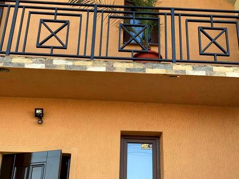 дом по адресу миру