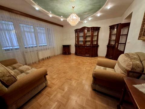 квартира по адресу Леси Украинки бульв., 21