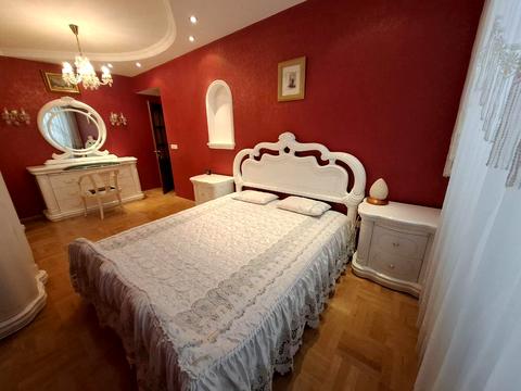 квартира по адресу Леси Украинки бульв., 21