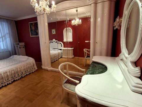 квартира по адресу Леси Украинки бульв., 21