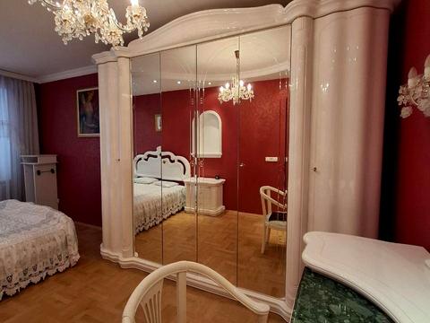 квартира по адресу Леси Украинки бульв., 21