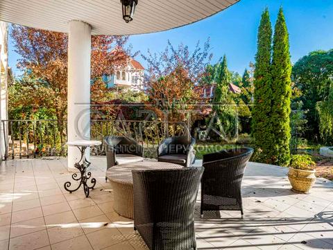 будинок за адресою Військова вул.