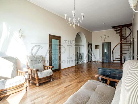 будинок за адресою Військова вул.