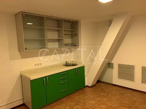 коммерческая по адресу Степана Бандеры просп. (Московський), 16б