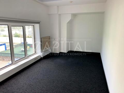 коммерческая по адресу Степана Бандеры просп. (Московський), 16б