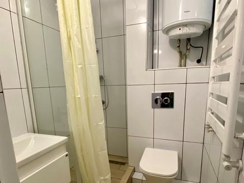 квартира за адресою Євгена Коновальця вул., 121