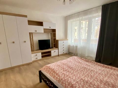 квартира за адресою Євгена Коновальця вул., 121