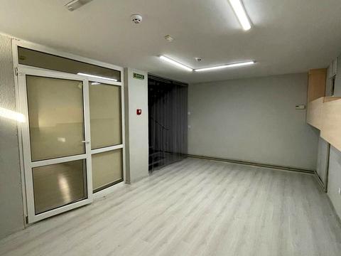 комерційна за адресою Володимира Антоновича вул. (), 74